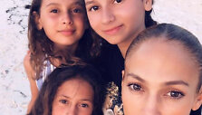 Jennifer Lopez gimtadienio atostogos