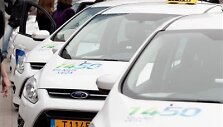 Naujųjų Vilniaus savivaldybės taksi automobilių pristatymas