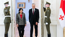 Salomė Zurabi&scaron;vili, Gitanas Nausėda