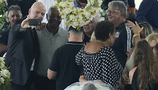 Gianni Infantino per Pele laidotuves