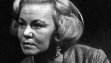 Irena Garasimavičiūtė spektaklyje &bdquo;Var&scaron;uvos melodija&ldquo; (1967)