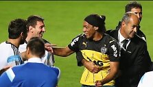 Lionelis Messi buvo nustebęs fano pana&scaron;umu į Ronaldinho