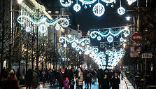 Vilnius pasipuo&scaron;ė lemputėmis visame mieste