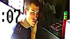 Kauno policijos ie&scaron;komas asmuo, susimokėjęs netikrais 50 eurų