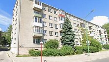 Klaipėdiečių teigimu, mai&scaron;as, kuriame buvo nužudyto vyro kūnas, prie vieno Sausio 15-osios gatvės penkiaauk&scaron;čio gulėjo nuo ankstyvo pirmadienio ryto iki pat vidurdienio. 