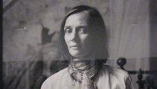 Niki de Saint Phalle portretas