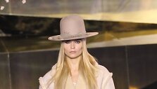 &bdquo;H&M&ldquo; 2016 m. rudens-žiemos kolekcijos modelis