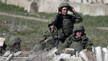 Российские военные блокировали военно-морскую базу в Феодосии