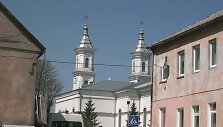 Žvilgsnis į Kalvarijos bažnyčią