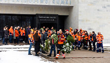 Atsisveikinimas su paramediku Dmitrijumi Alimovu