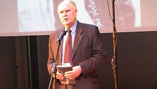 Lietuvos ra&scaron;ytojų sąjungos leidyklos redaktorius Valentinas Sventickas taip pat dalijosi mintimis apie aktorių.