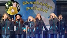 Kėdainių vaikų popchoro &bdquo;Perliukai&ldquo; vadovė Daiva Makutienė turi ai&scaron;kintis dėl būtų ar nebūtų neoficialių mokėjimų