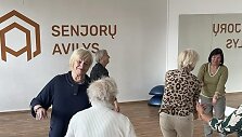 Lietuvos &scaron;okio-judesio terapijos asociacijos organizuoti užsiėmimai Vilniaus senjorėms
