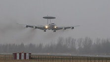 NATO &bdquo;Boeing 707&ldquo; leidžiasi &Scaron;iauliuose