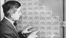 Veimaro respublikoje banknotai buvo tokie nevertingi, kad naudoti tiesiog kaip sienų dekoracijos