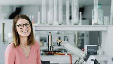 Simona FTMC laboratorijose   &ndash; nuotraukų autorė Lina Jushkė, &bdquo;Lamų slėnis&ldquo;
