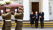 Diana Nausėdienė, Gitanas Nausėda, Valdas Adamkus