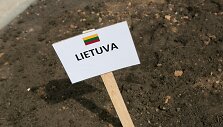 Europos Sąjungos žiedo sodinimas Kairėnuose
