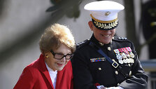 Buvusi pirmoji JAV valstybės ponia Nancy Reagan
