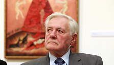 Valdas Adamkus