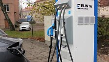 Elektromobilių įkrovimo stotelė