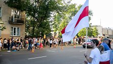 Žmonės prie Baltarusijos ambasados Vilniuje