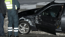 Apgadintas automobilis &bdquo;Lexus&ldquo;