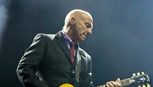 Midge Ure 