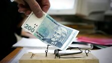 Pagal autorines sutartis dirbantys asmenys per nežinojimą gali atsidurti spąstuose &ndash; kurį laiką negavus autorinio atlyginimo ir tuo metu nemokėjus mokesčių, už kai kurias gydymo paslaugas gali tekti susimokėti pačiam.