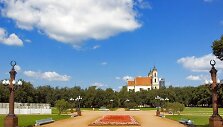  Luki&scaron;kių aik&scaron;tė.