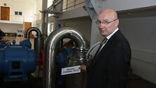 V.Miltienis sakė, kad vandens kainą norima didinti tam, kad &bdquo;Vilniaus vandenys&ldquo; galėtų įgyvendinti suplanuotas investicijas.