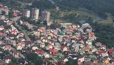 Naujos statybos butų kaina Klaipėdoje siekia 3500-4500 Lt/kv.m., o centre kaina dar didesnė.