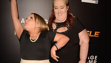 Alana Thompson su mama June