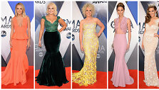 Kantri muzikos apdovanojimų vie&scaron;nios: Carrie Underwood, Meghan Linsey, Cam, Jennifer Nettles ir Betty Cantrell
