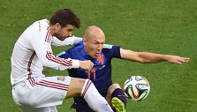 Gerardas Pique ir Arjenas Robbenas