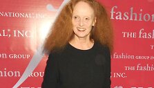 &bdquo;Vogue&ldquo; meno vadovė renkasi &scaron;varią klasiką