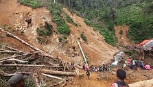 Papua Naujojoje Gvinėjoje nuslinkus nuo&scaron;liaužai žuvo mažiausiai 15 žmonių