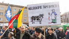 Lietuvos pieno gamintojų mitingas prie LR Seimo