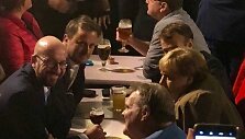 E.Macronas, A.Merkel, X.Bettelis ir Ch.Michelis geria alų Briuselio Didžiojoje aik&scaron;tėje