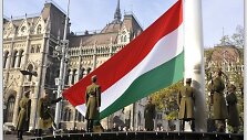 Vengrijos vėliava