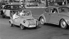Vėlesni Bisc&uacute;ter jau turėjo elektrinius starterius ir net atbulinę pavarą. (Harry Pot/Anefo, Wikimedia)