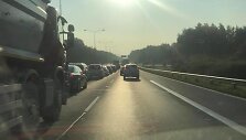 Automobilių kam&scaron;tis Kauno Ateities pl.