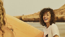 Kolekcijos &bdquo;Love Stories Swimclub X H&M&ldquo; modeliai