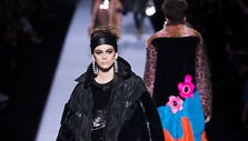 &bdquo;Tom Ford&ldquo; 2018 m. rudens kolekcijos modelis