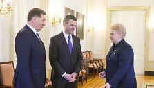 Dalia Grybauskaitė Valstybės saugumo departamento vadovu siūlo Darių Jauni&scaron;kį.
