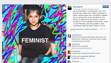 Sophie sulaukė prie&scaron;i&scaron;kumo dėl to, kad jos mar&scaron;kinėliai buvo su užra&scaron;u &bdquo;feministė&ldquo;.
