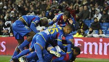 Valensijos &bdquo;Levante&rdquo; futbolininkai džiaugiasi įvarčiu.