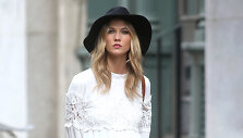Modelis Karlie Kloss