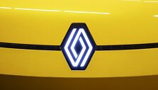 &bdquo;Renault 5 Prototype&ldquo; papuo&scaron;tas nauju logotipu