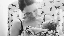 Lucy Liu su sūnumi Rockwellu